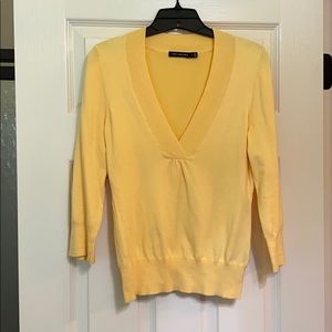 Limited - 3/4 sleeve V-neck sweater